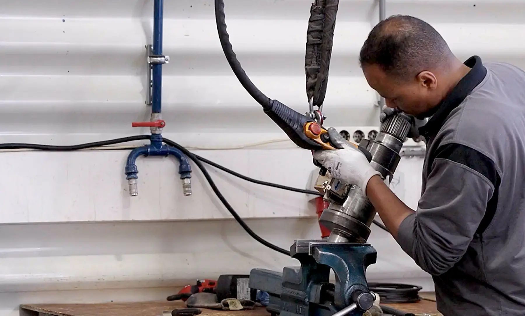 Machine Upgrade Possible Upgrade & Rebuild Equipment for Peak Performance | CPM