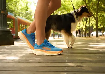 man wearing the hoka Yellow bondi 8