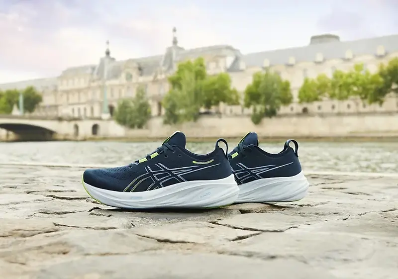 Hoka one one vs asics sales